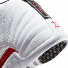 Botitas Jordan Air 12 Retro